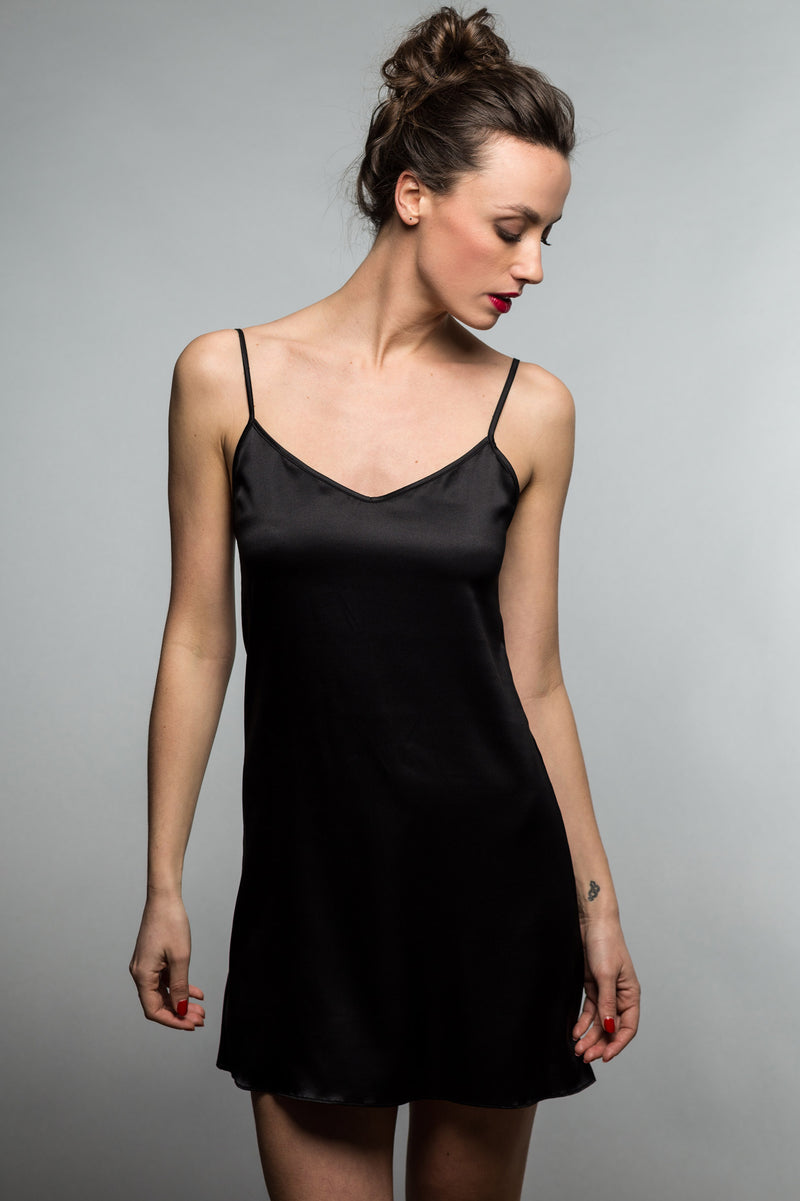 https://www.girlandaseriousdream.com/cdn/shop/products/Elise_Anderegg_for_GirlandaSeriousDream_Parisienne_silk_slip_dress_boudoir_black_website_product_photography_800x.jpg?v=1565797378