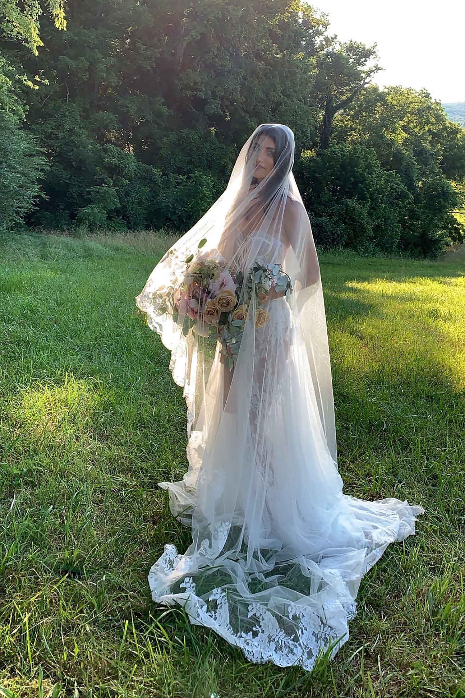 Antibes Chantilly French lace lux veil in Ivory